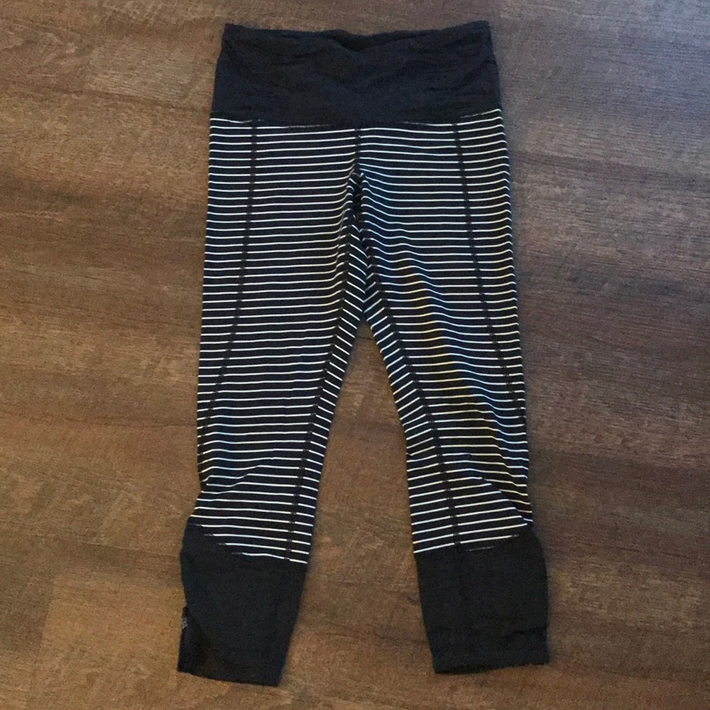 Lululemon run days 7/8 crop